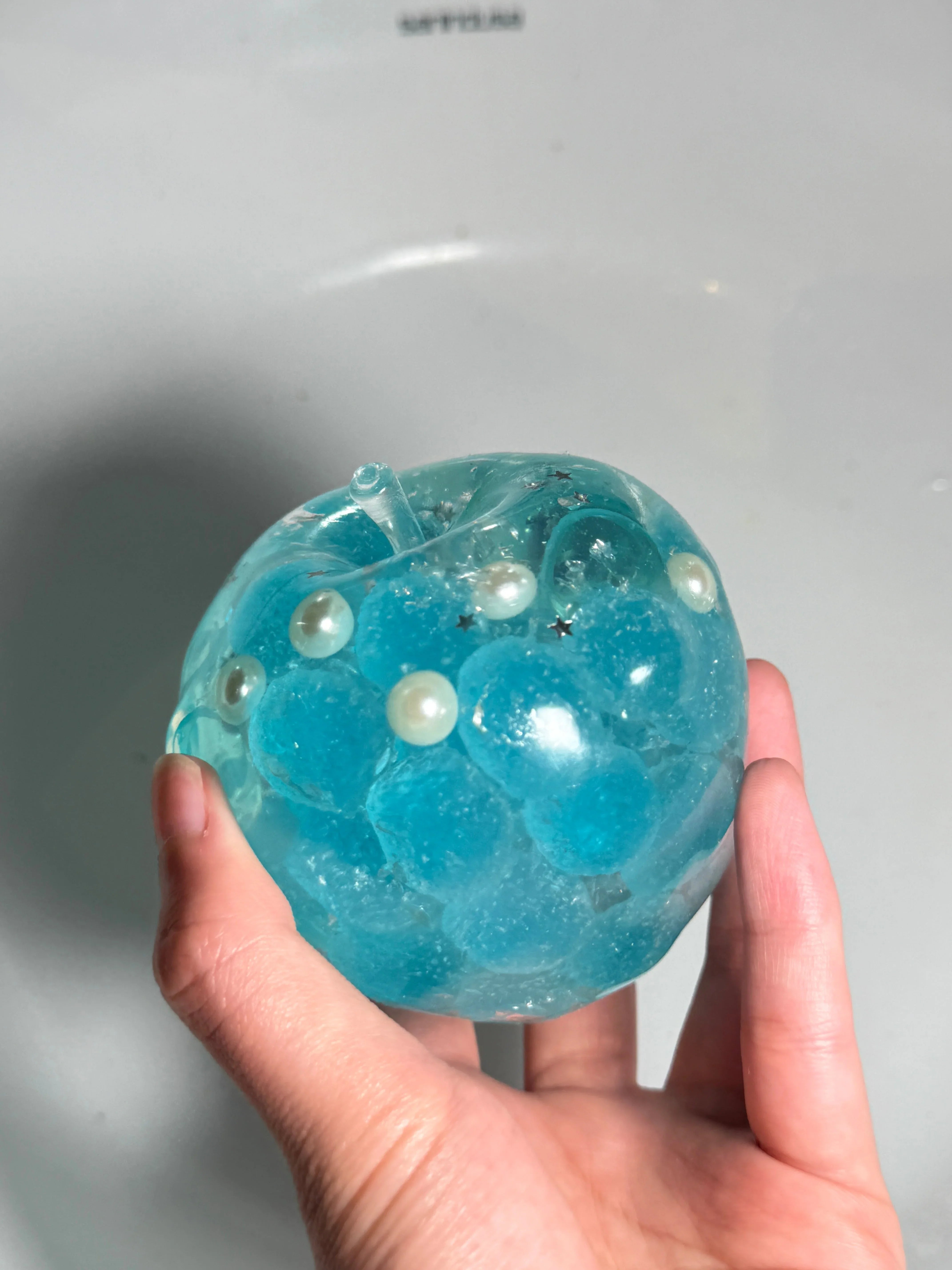 Blue Ocean Crystal Ball Apple (Zero bounce-back) Squishy Fidget